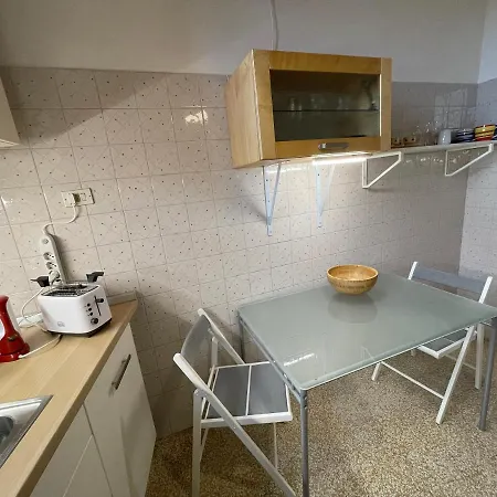 Attico Con Terrazzo Panoramico A 200 Mt Dal Duomo Apartment *