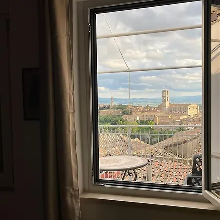 Le Balze Attico Con Terrazzo Panoramico A 200 M Dal Duomo * Perugia