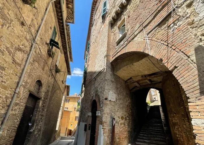 Apartamento Le Balze Attico Terrazzo Panoramico A 200 M Dal Duomo *