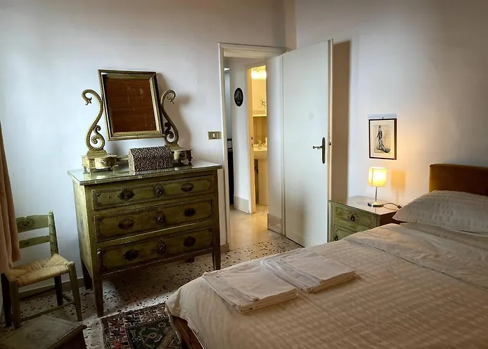 Le Balze Attico Terrazzo Panoramico A 200 M Dal Duomo Apartamento *